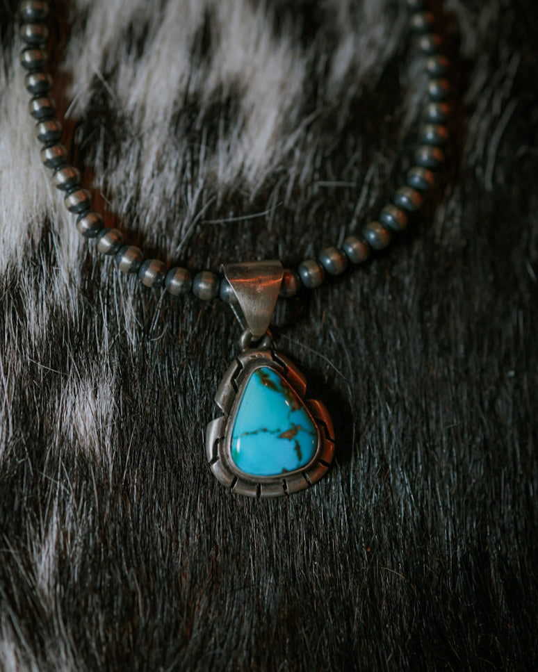Turquoise pendant - Smokin' Blues Turquoise