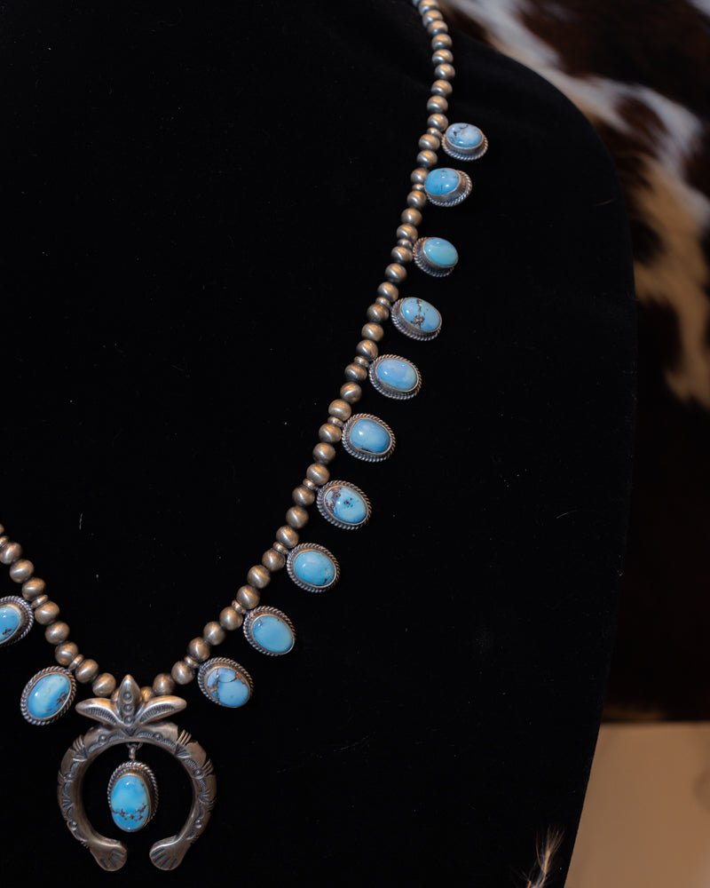 Golden Hills Necklace Set