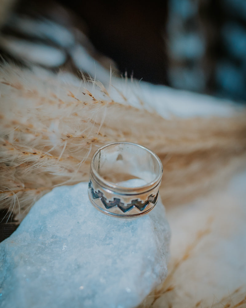 Sterling Silver Ring Size 4 - Smokin' Blues Turquoise
