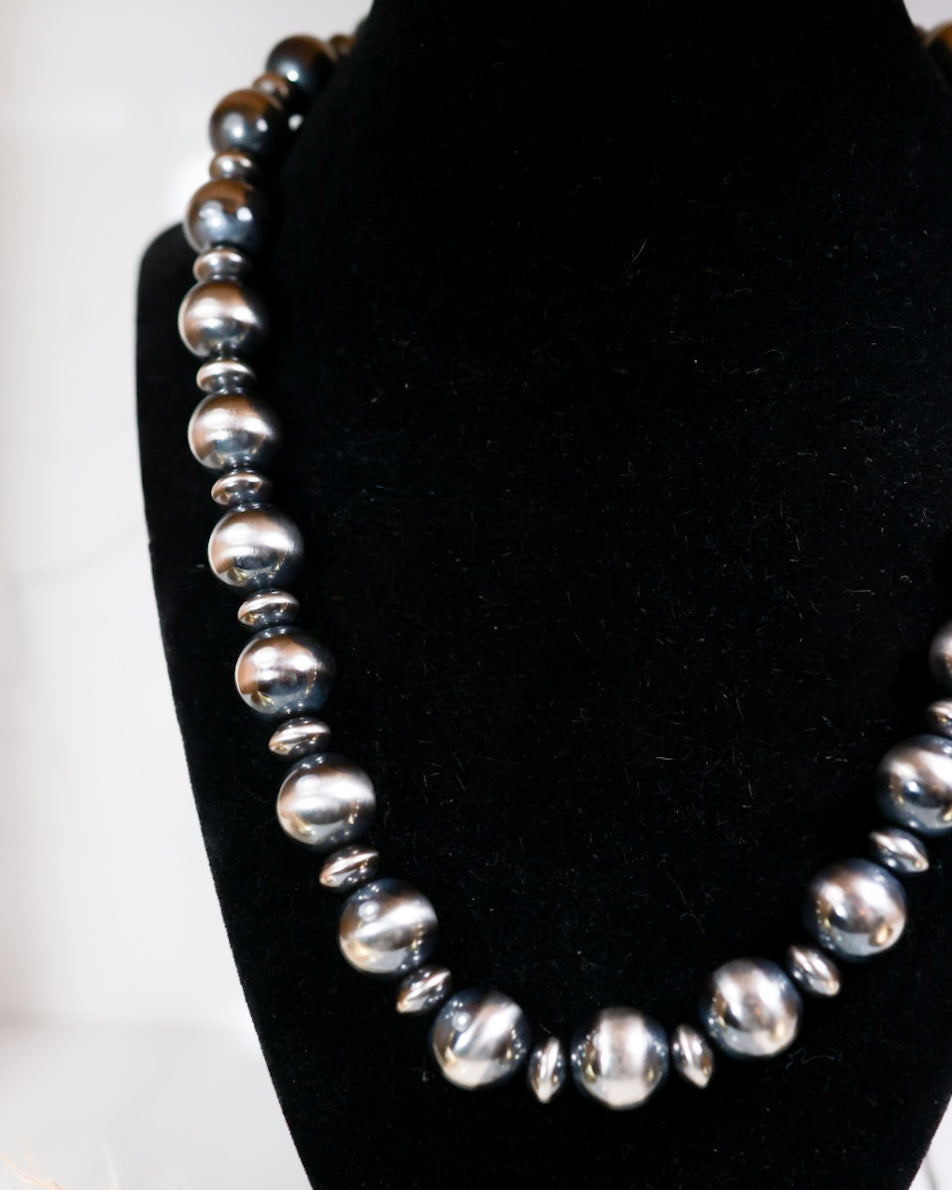 Navajo Pearl Necklace - 14MM 20” - Smokin' Blues Turquoise