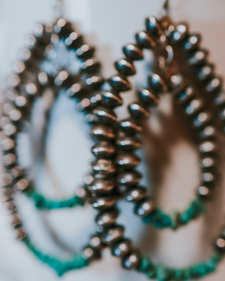 Navajo Pearl Saucer Bead Earrings